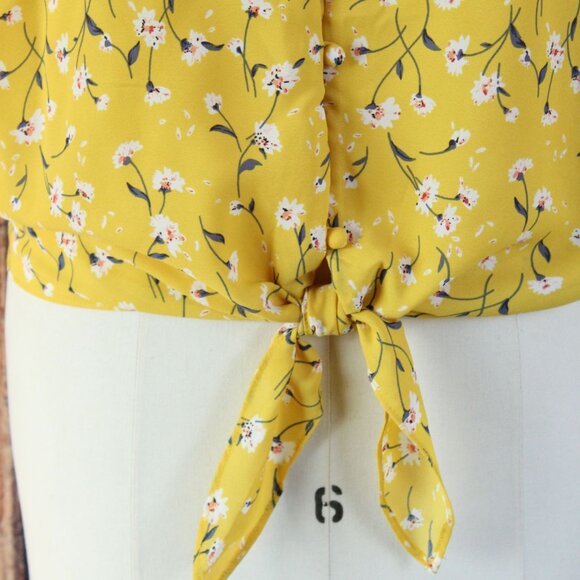 Sienna Sky Womens Top, Size Medium, Yellow Floral Tie-Front Sleeveless, - Picture 4 of 11